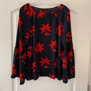 Banana Republic flowy bell-sleeve blouse